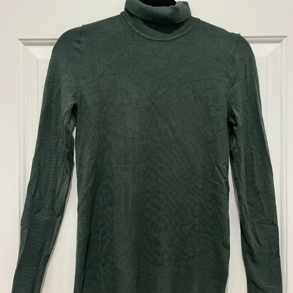 R Essentials Xsmall Turtleneck